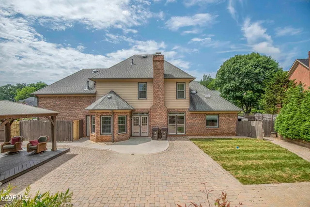 $4,350 | 10706 Eagle Glen Drive, Knoxville, TN 37922