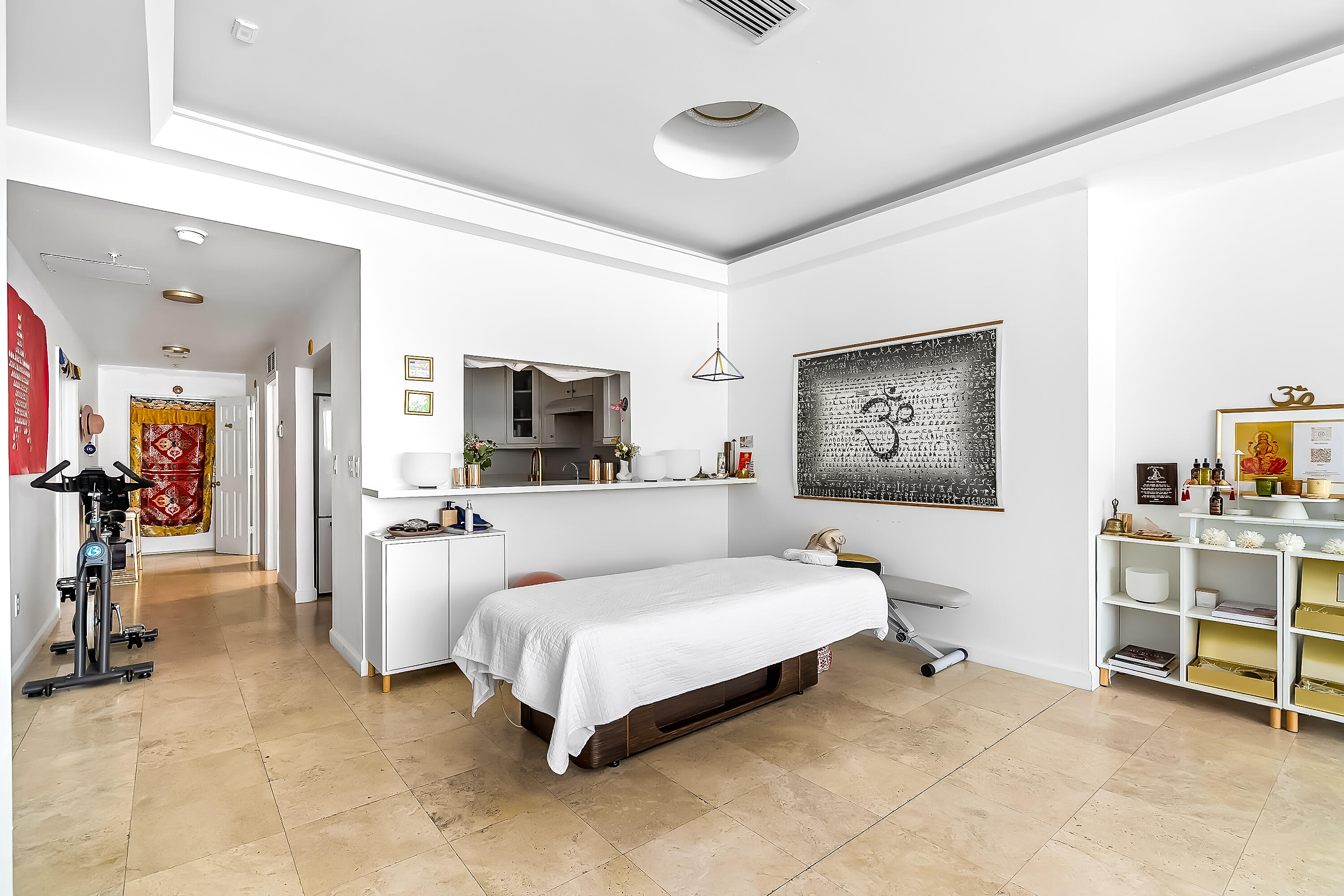 5601 Collins Avenue, Unit M5 Miami Beach, FL 33140 - Photo 17 of 59 17