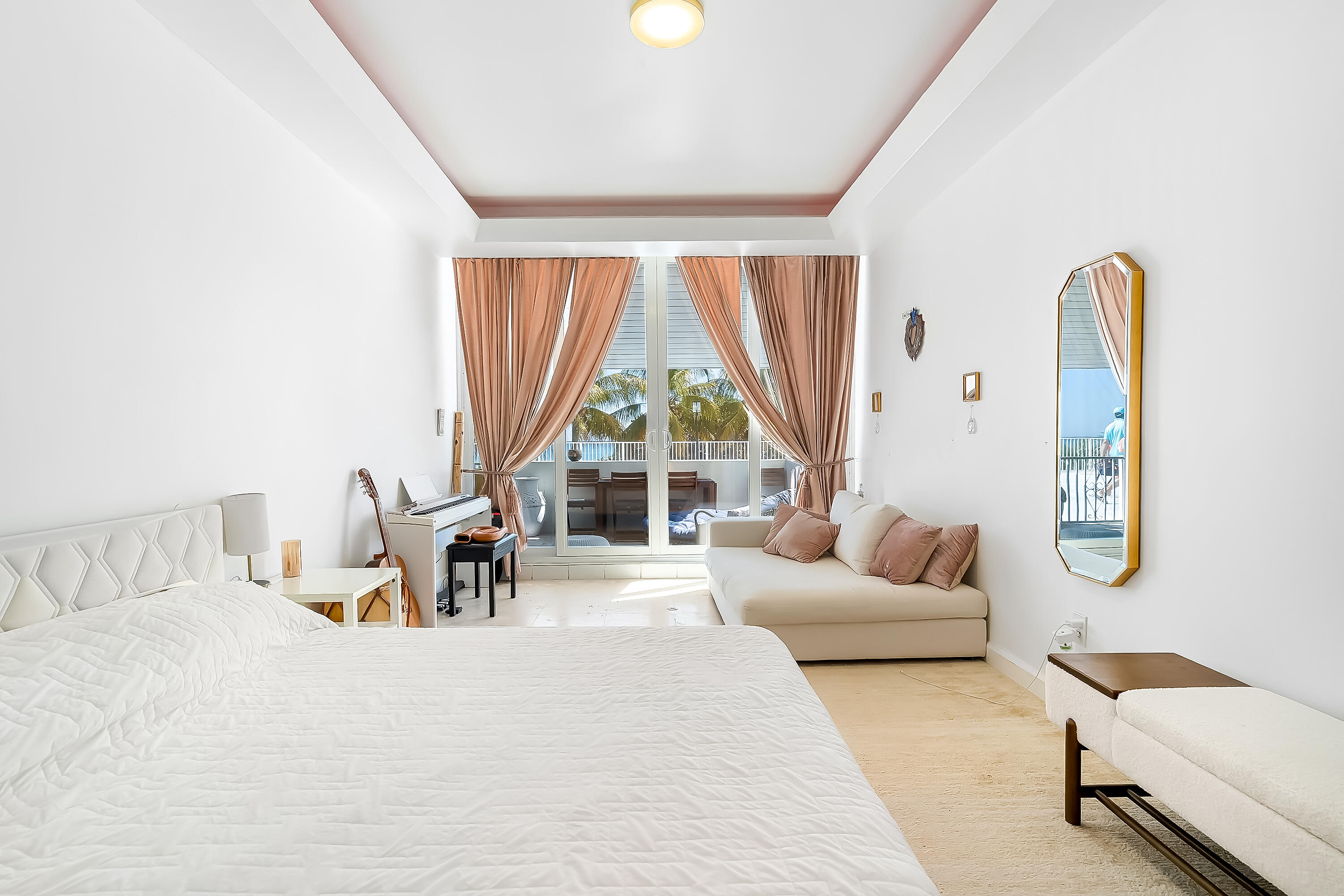 5601 Collins Avenue, Unit M5 Miami Beach, FL 33140 - Photo 19 of 59 19