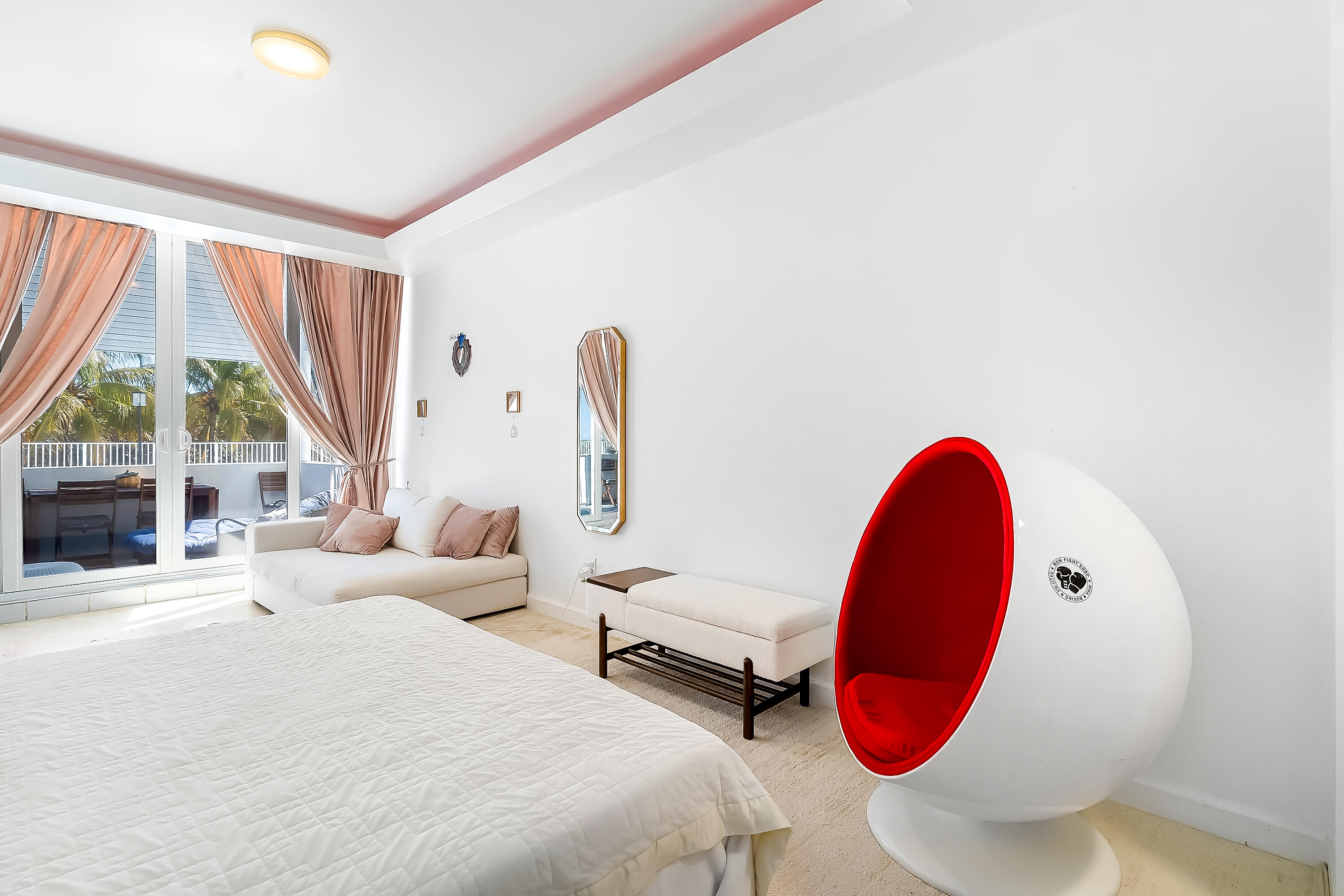 5601 Collins Avenue, Unit M5 Miami Beach, FL 33140 - Photo 20 of 59 20