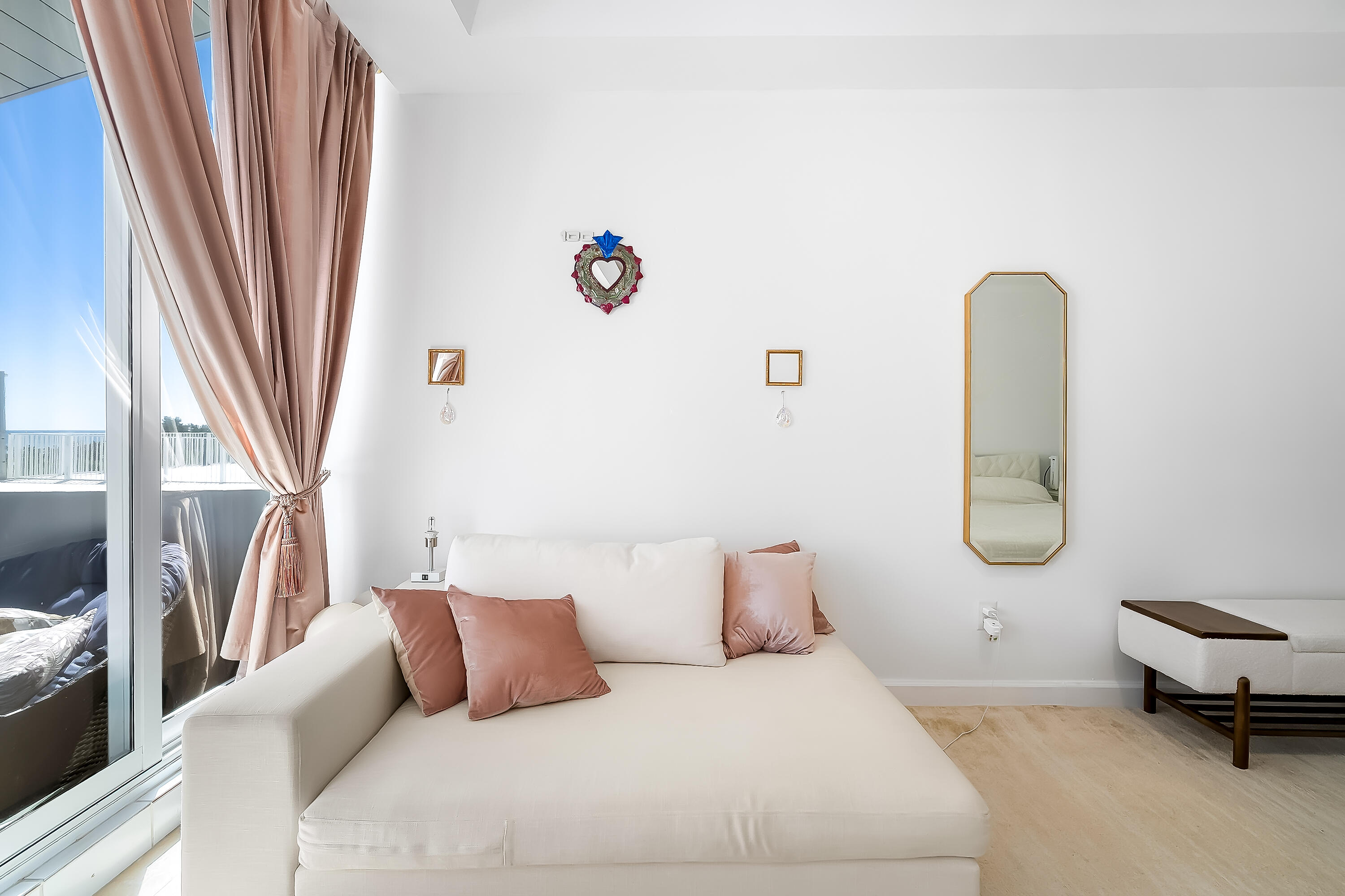 5601 Collins Avenue, Unit M5 Miami Beach, FL 33140 - Photo 22 of 59 22