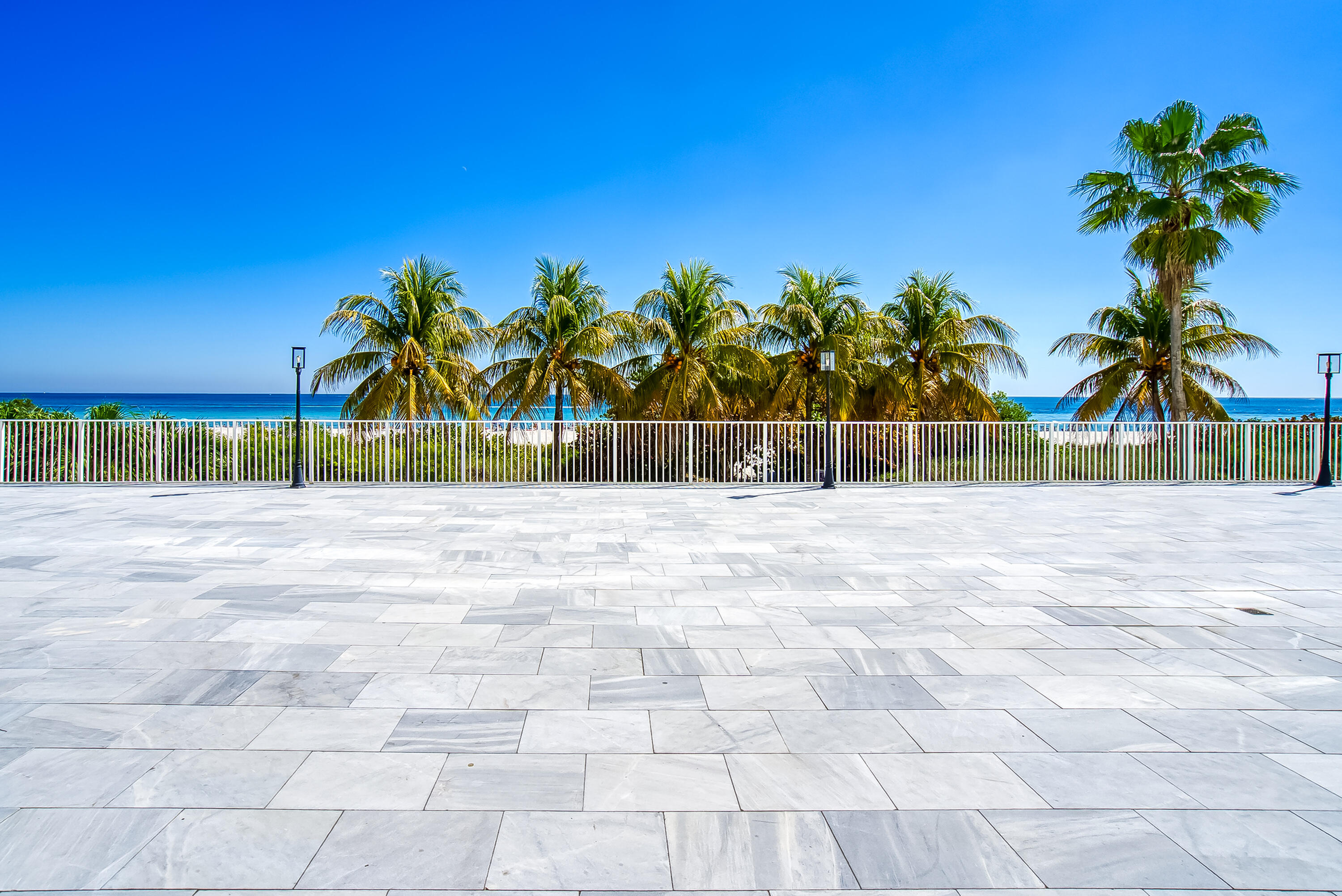 5601 Collins Avenue, Unit M5 Miami Beach, FL 33140 - Photo 42 of 59 42