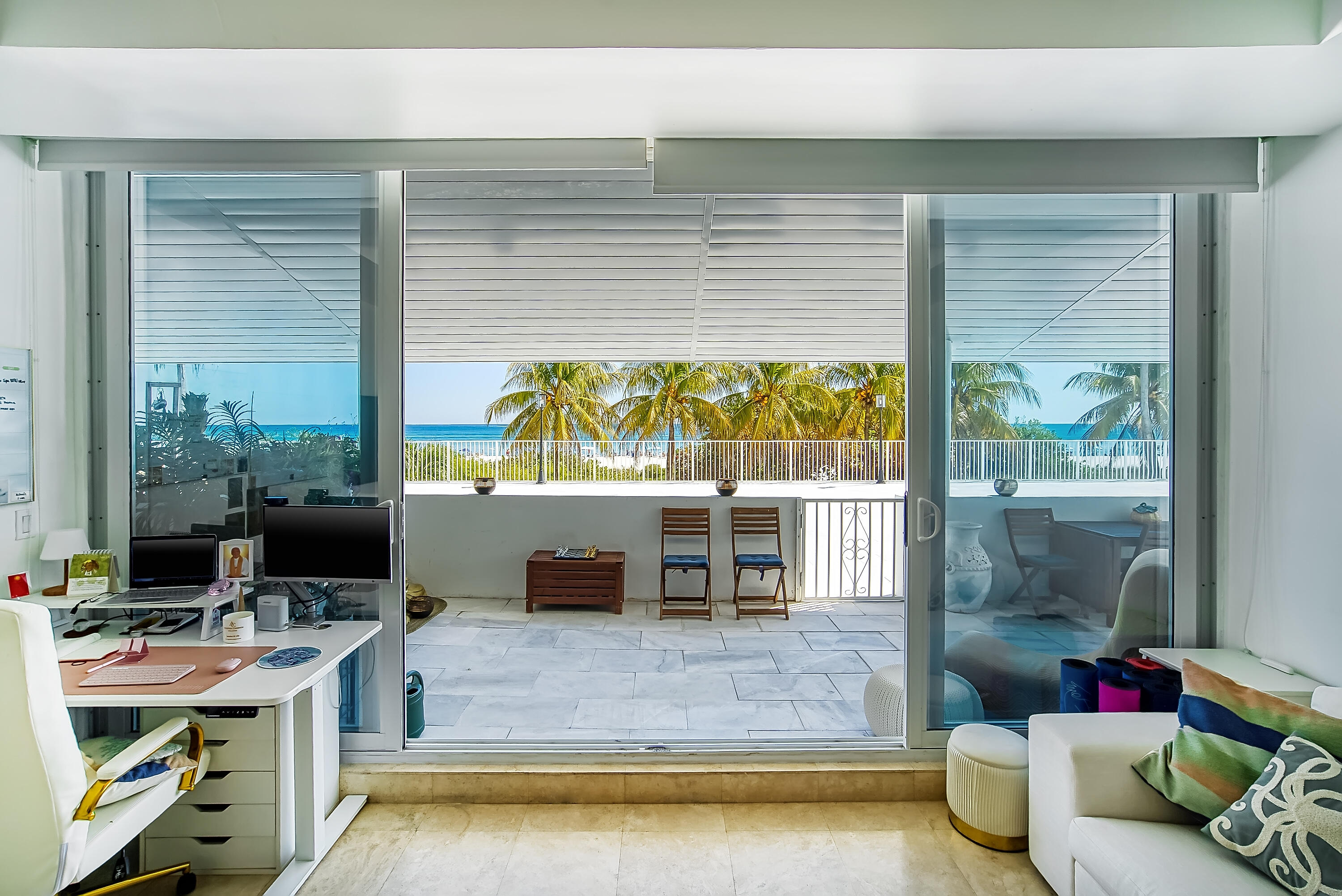 5601 Collins Avenue, Unit M5 Miami Beach, FL 33140 - Photo 8 of 59 08