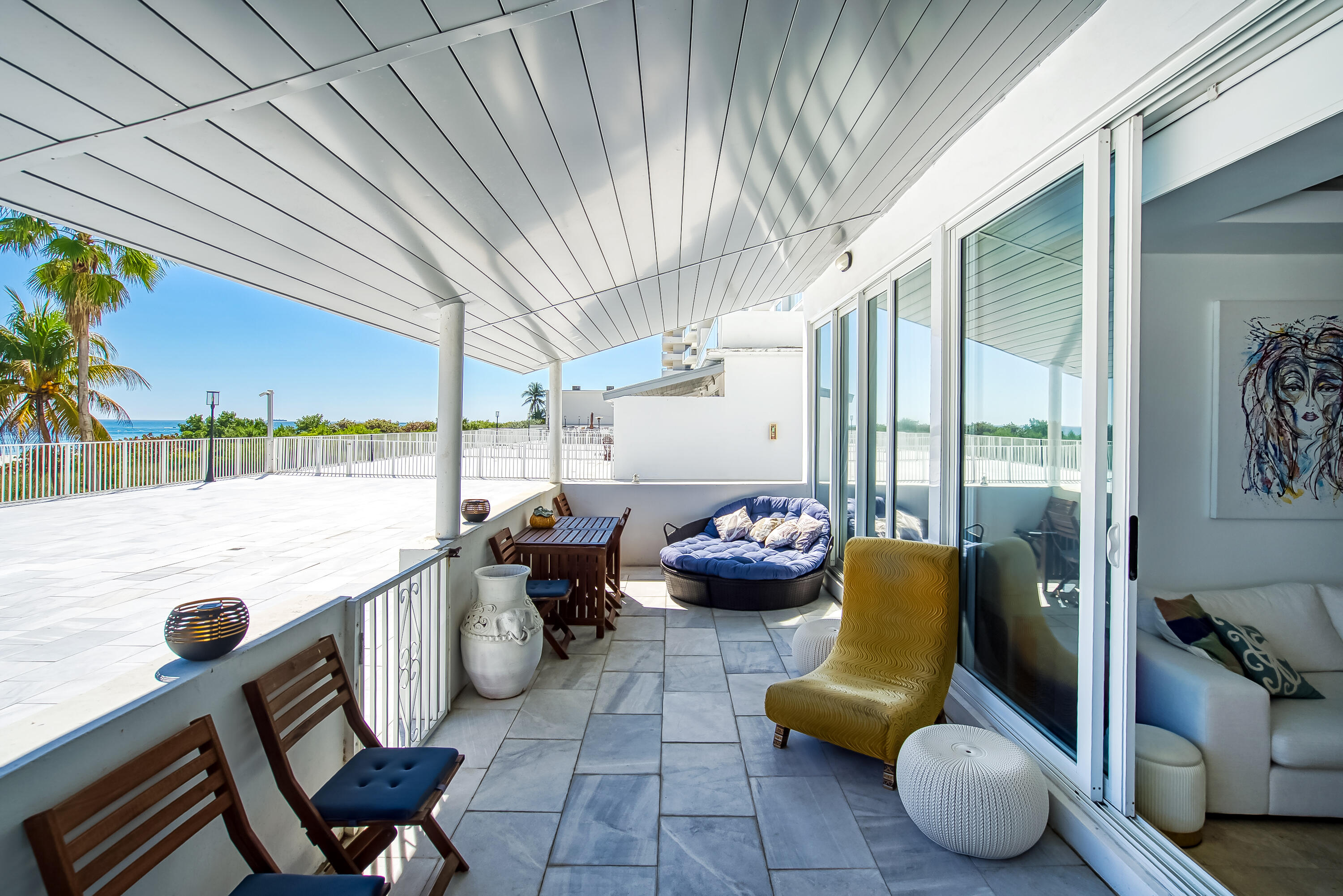 5601 Collins Avenue, Unit M5 Miami Beach, FL 33140 - Photo 10 of 59 10