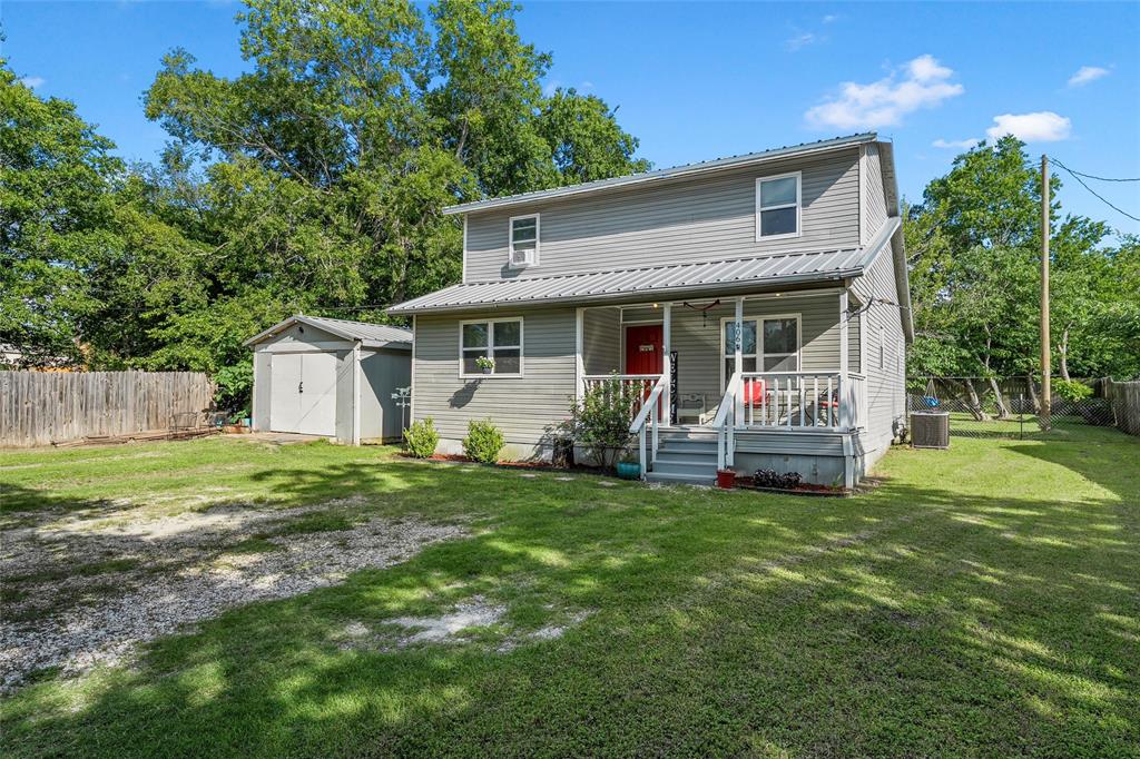 406 East Adams Street Riesel, TX 76682 - Photo 2 of 16