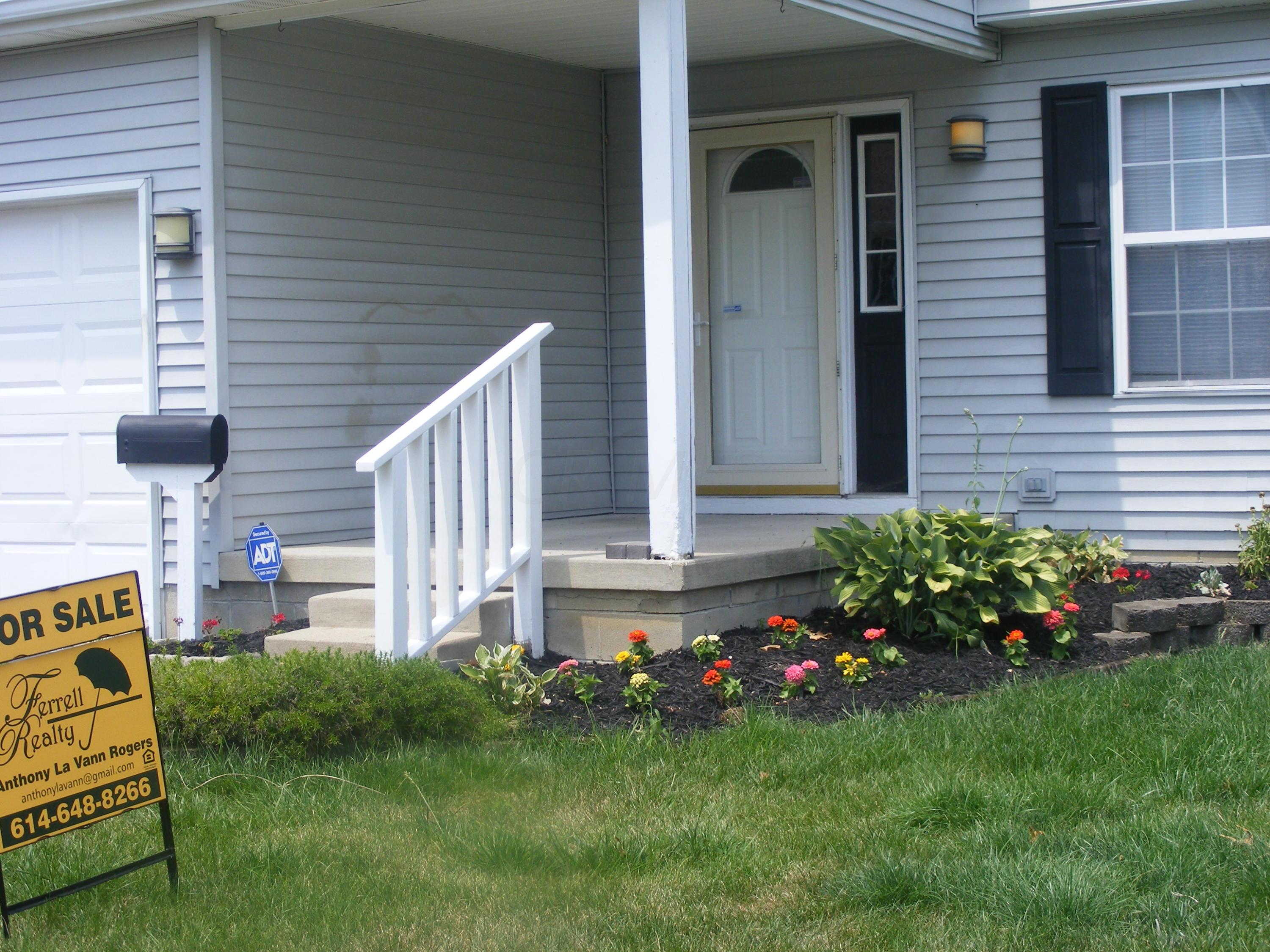 1674 Ward Road Columbus, OH 43224 - Photo 2 of 14 Gallery Image 2