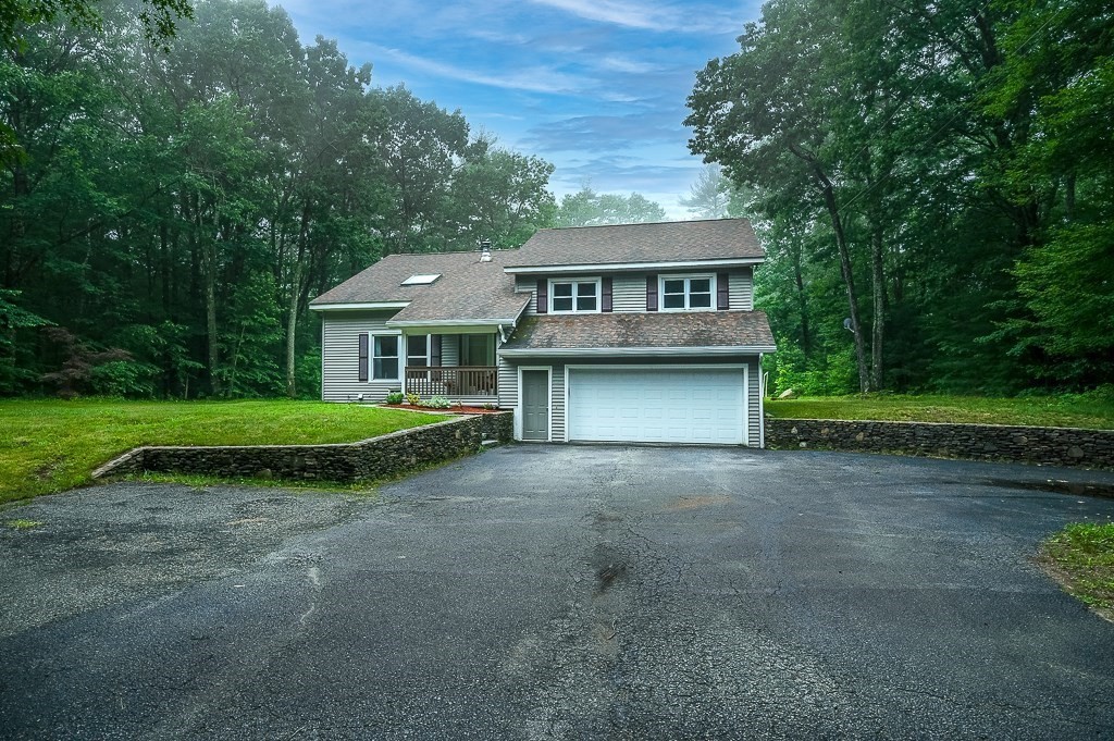 27 Streeter Road Hubbardston, MA 01452 - Photo 1 of 42 Gallery Image 1