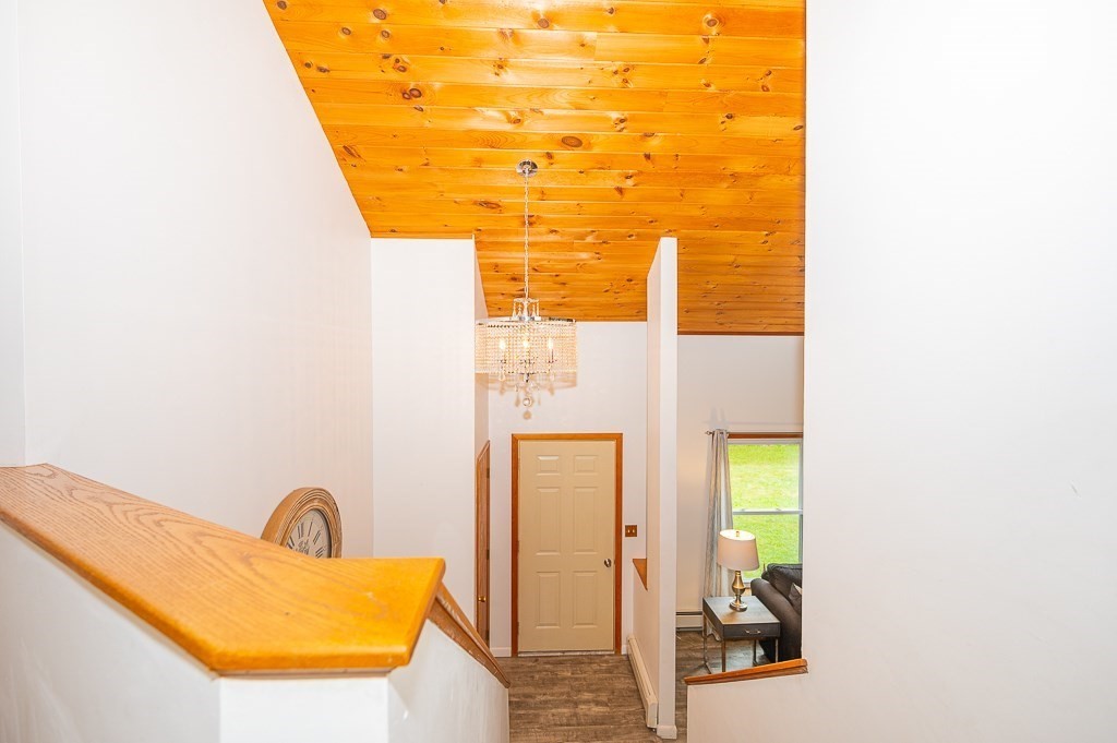 27 Streeter Road Hubbardston, MA 01452 - Photo 3 of 42 Gallery Image 3