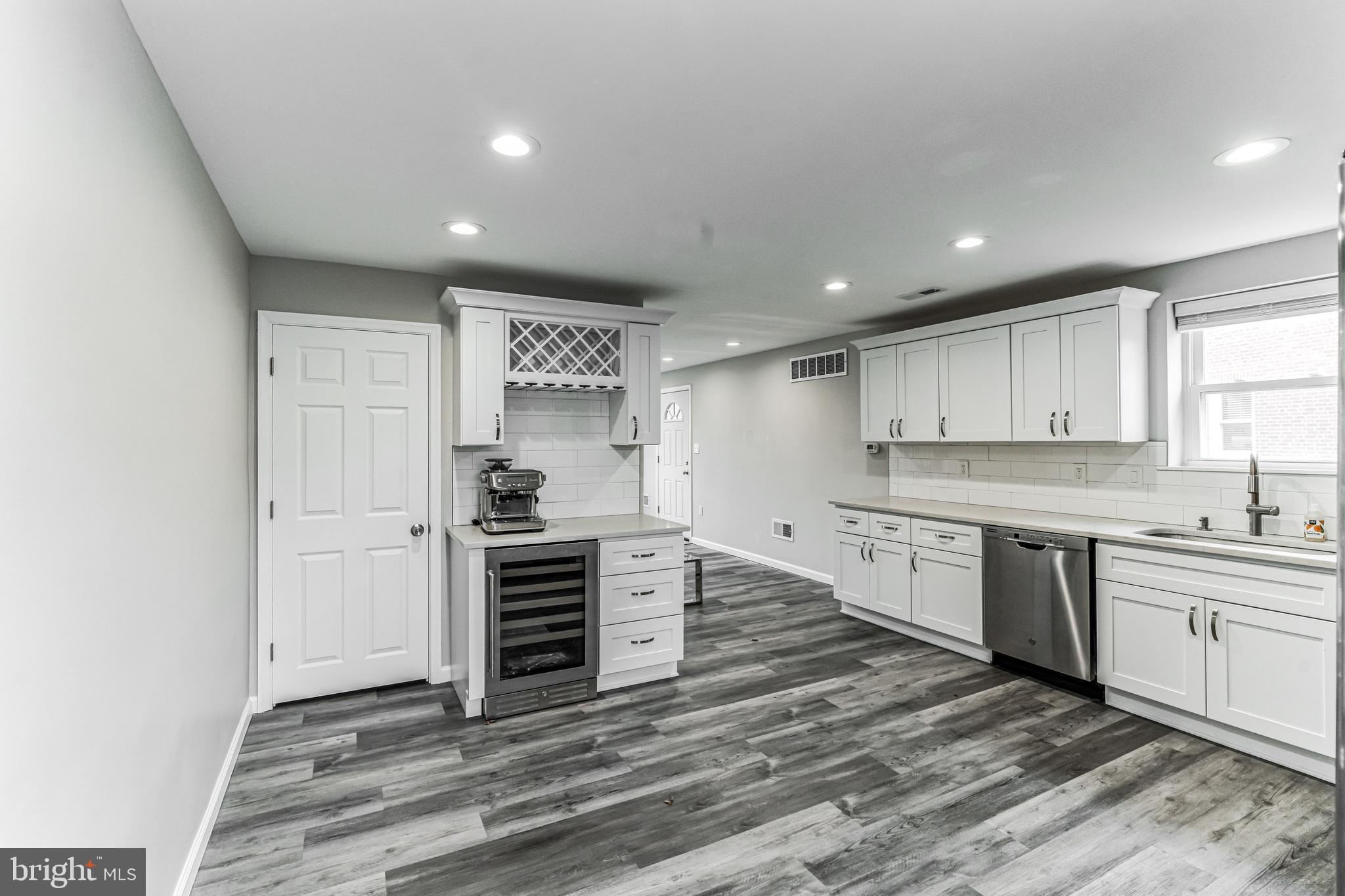 407 Terravilla Lane Ridley Park, PA 19078 - Photo 9 of 25