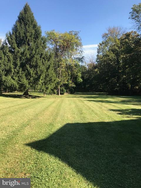 10208 Iron Gate Road Potomac, MD 20854 - Photo 12 of 12 Exterior (General)