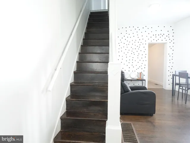 $1,450 | 6139 Larchwood Avenue, Philadelphia, PA 19143