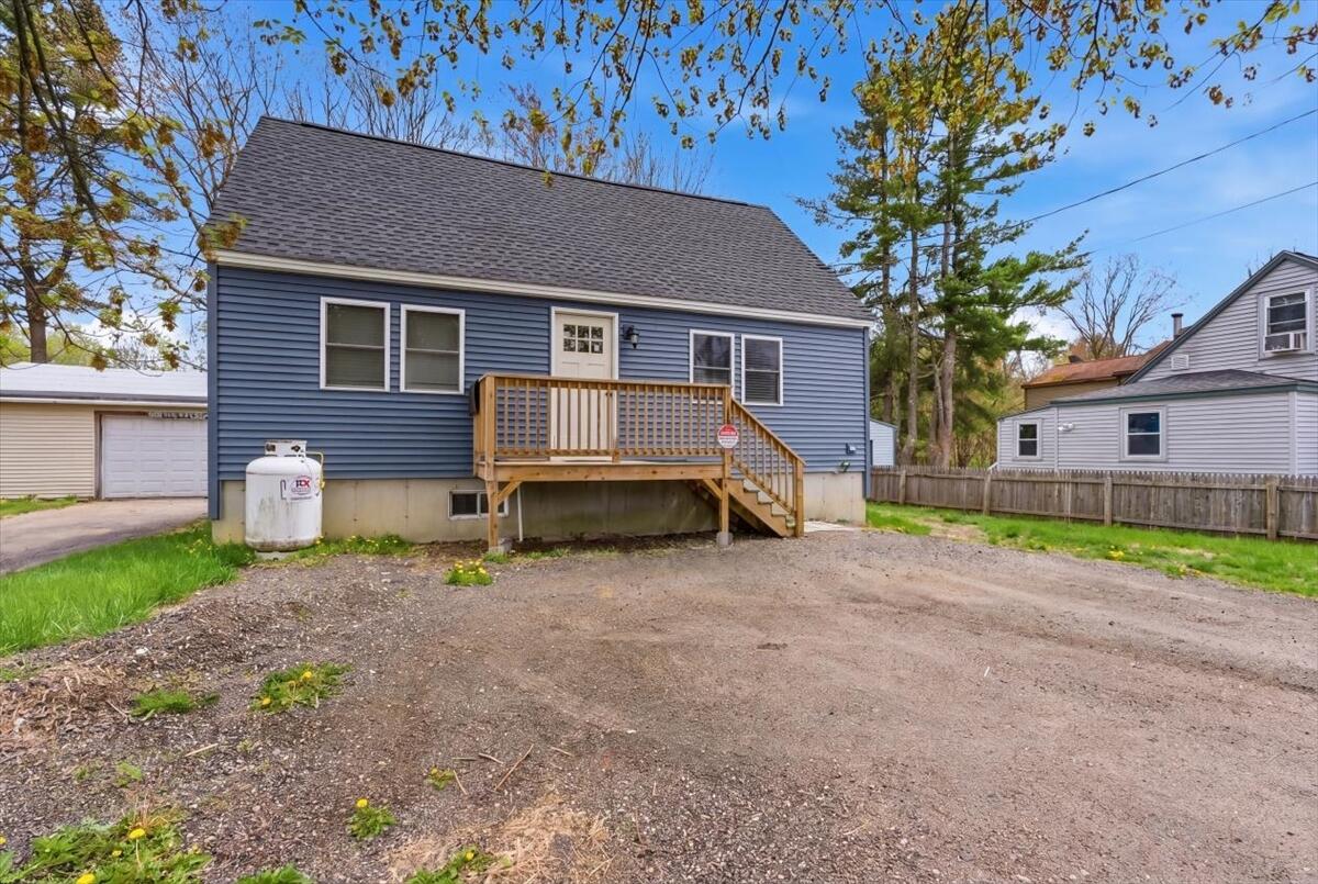 18 Coolidge Avenue Saco, ME 04072 - Photo 2 of 40 02-DSC04051_reedit_25d86d8e