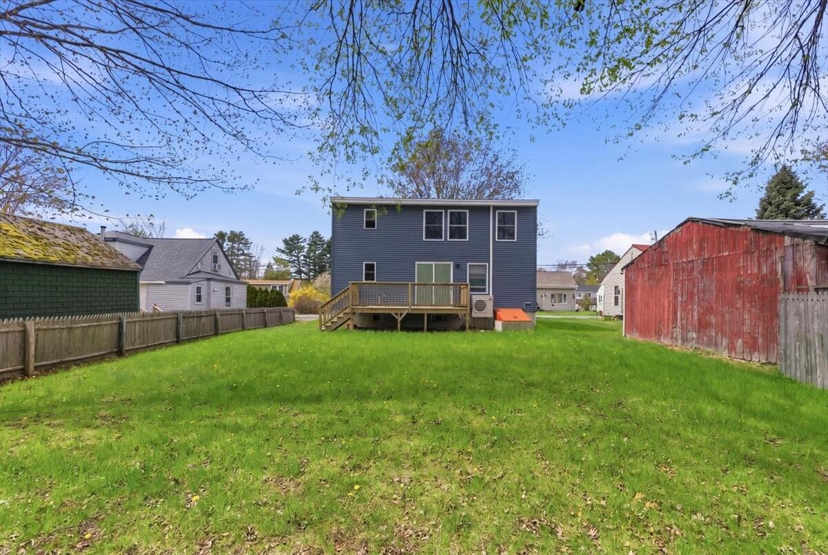 18 Coolidge Avenue Saco, ME 04072 - Photo 3 of 40 03-DSC04045_declutter_3dc0e23f