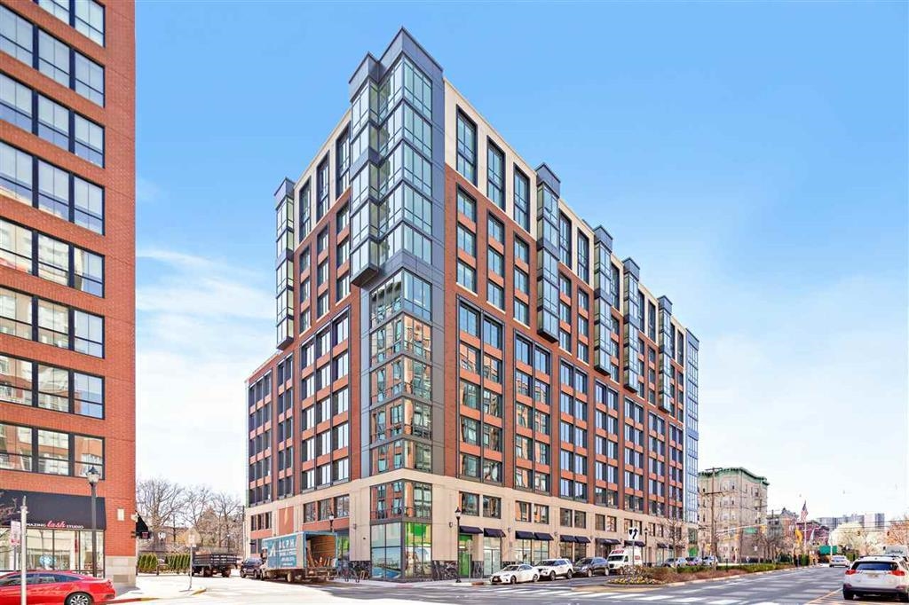 1000 Maxwell Lane, Unit 12G, Hoboken, NJ 07030 | Compass