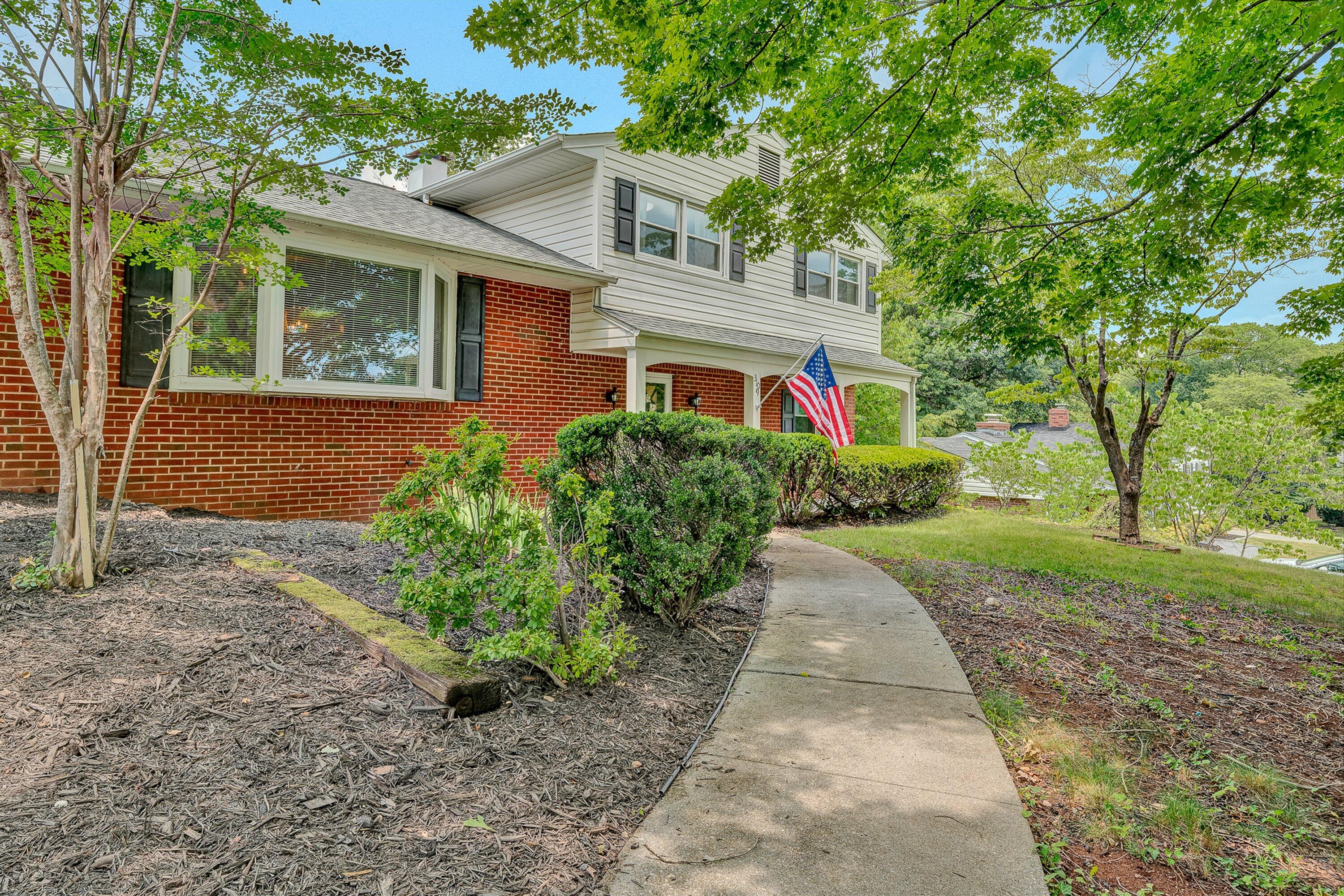 3109 Longhorn Road Roanoke, VA 24018 - Photo 5 of 62 04-VM-02820