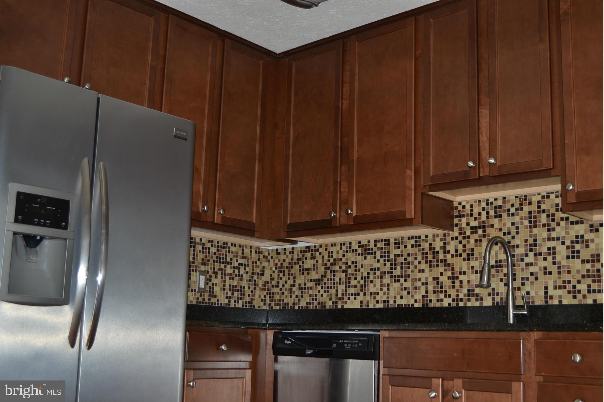 9 Powderock Place Baltimore, MD 21236 - Photo 1 of 10 Kitchen