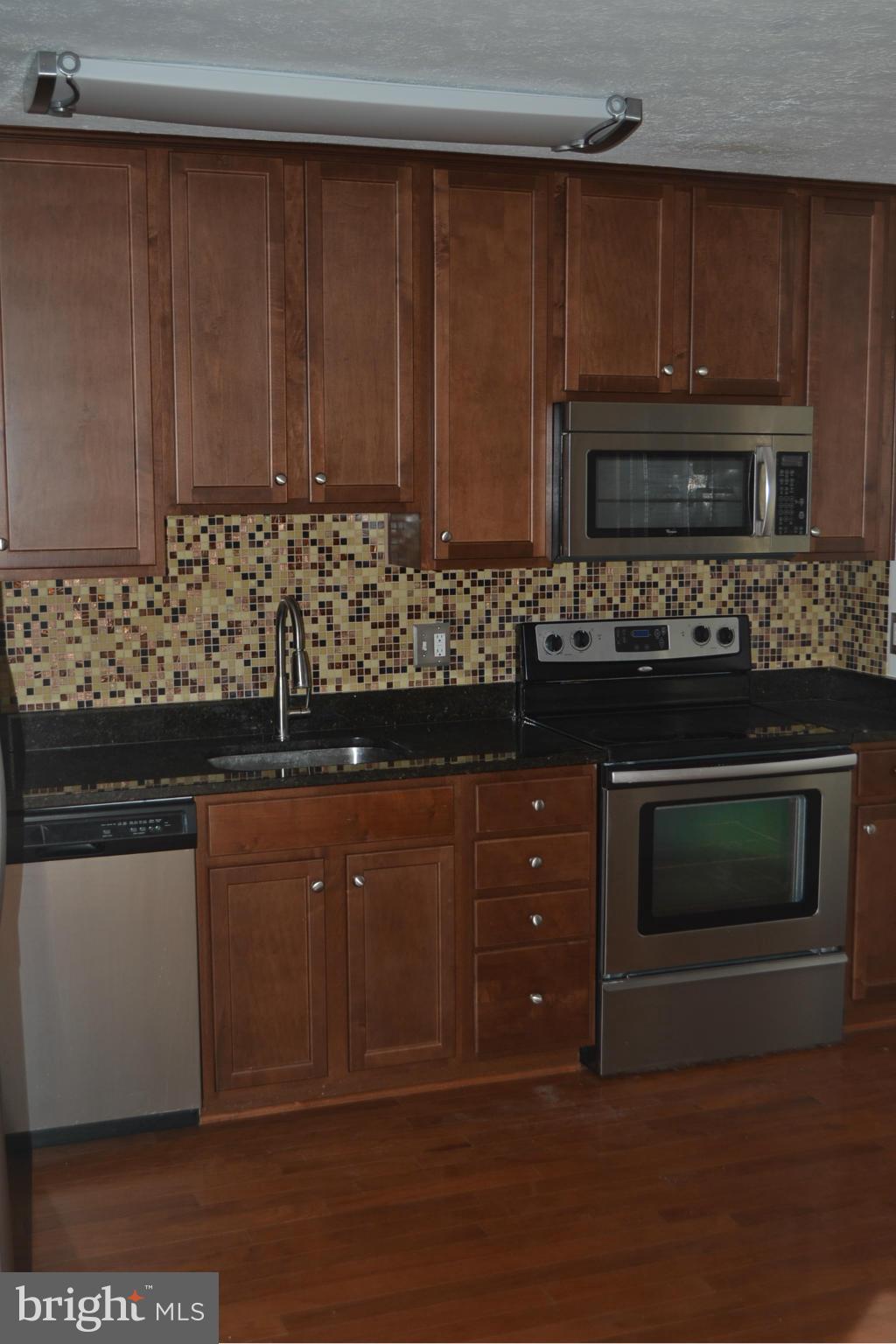 9 Powderock Place Baltimore, MD 21236 - Photo 5 of 10 Kitchen