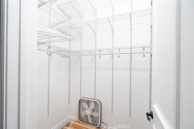 $1,925 | 44710 Vista Del Mar, Temecula, CA 92590