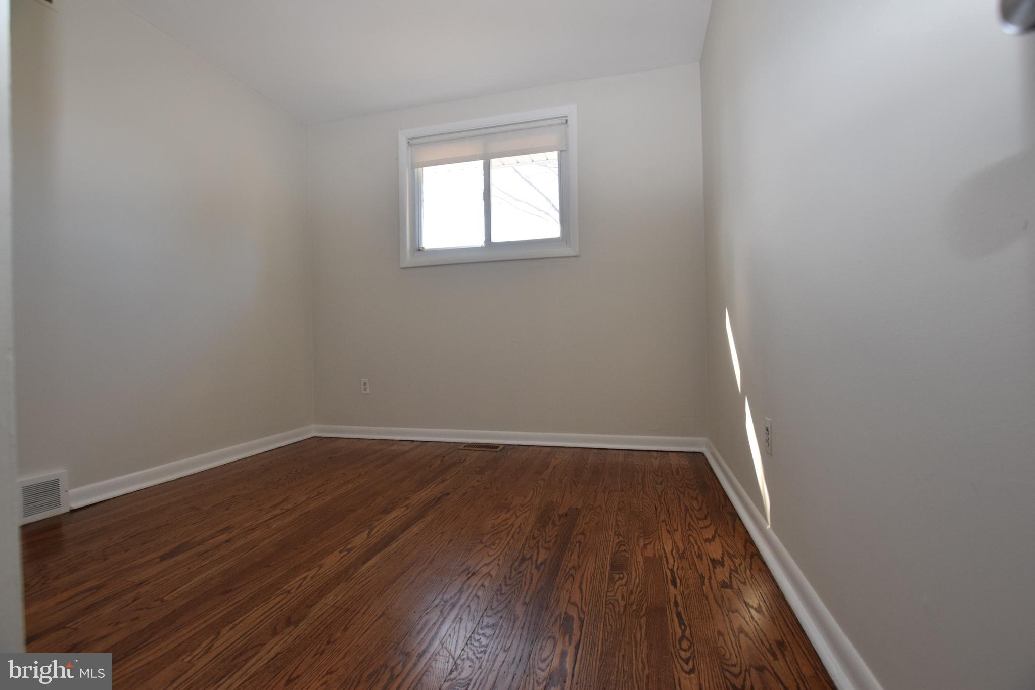 1 Tuscany Road Aston, PA 19014 - Photo 15 of 39