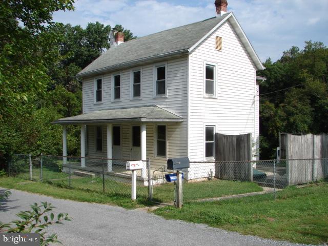 11401 Sword Road Williamsport, MD 21795 - Photo 3 of 42