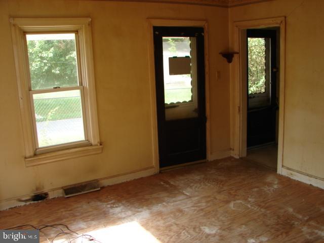 11401 Sword Road Williamsport, MD 21795 - Photo 6 of 42