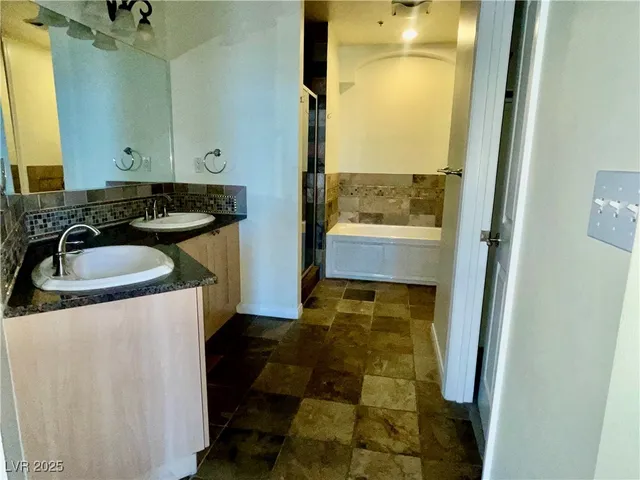 $1,850 | 2405 West Serene Avenue, Unit 201, Las Vegas, NV 89123