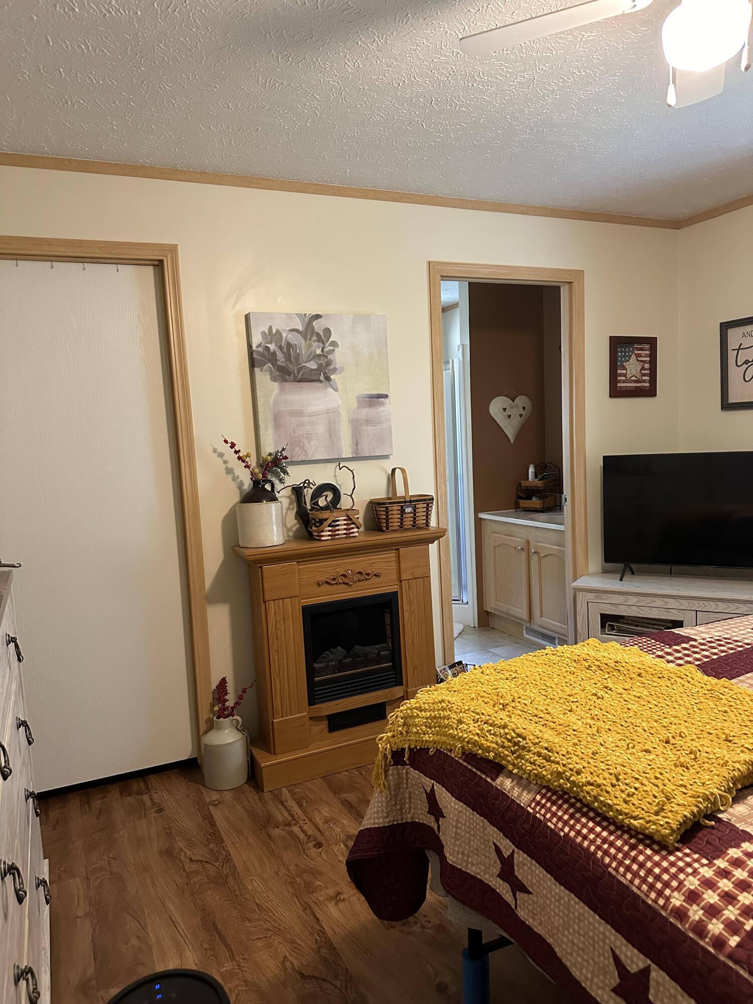 7140 Selby Road, Unit 81 Athens, OH 45701 - Photo 22 of 31 447910734_361340436622370_22579202456616