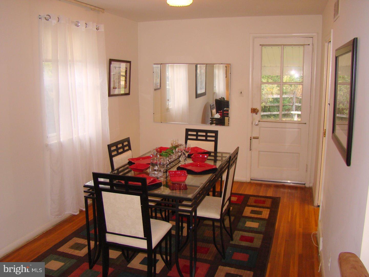 311 Penn Oak Road Flourtown, PA 19031 - Photo 8 of 25 Dining Room