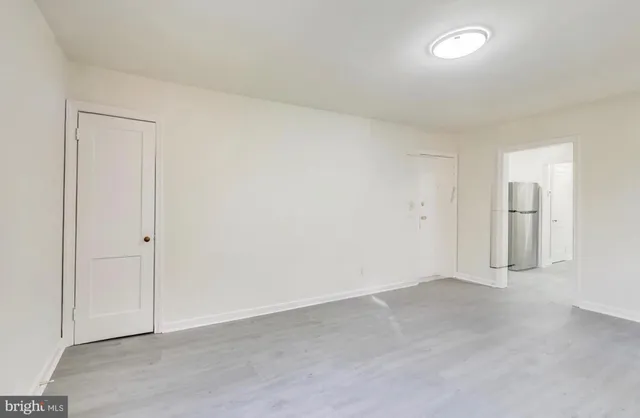 $1,213 | 8318 Roanoke Avenue, Unit 4, Takoma Park, MD 20912