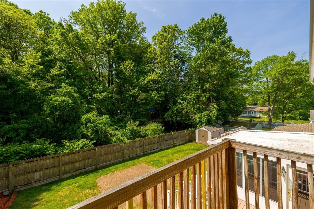 409 Holcomb Road Springfield, MA 01118 - Photo 27 of 36 Gallery Image 27