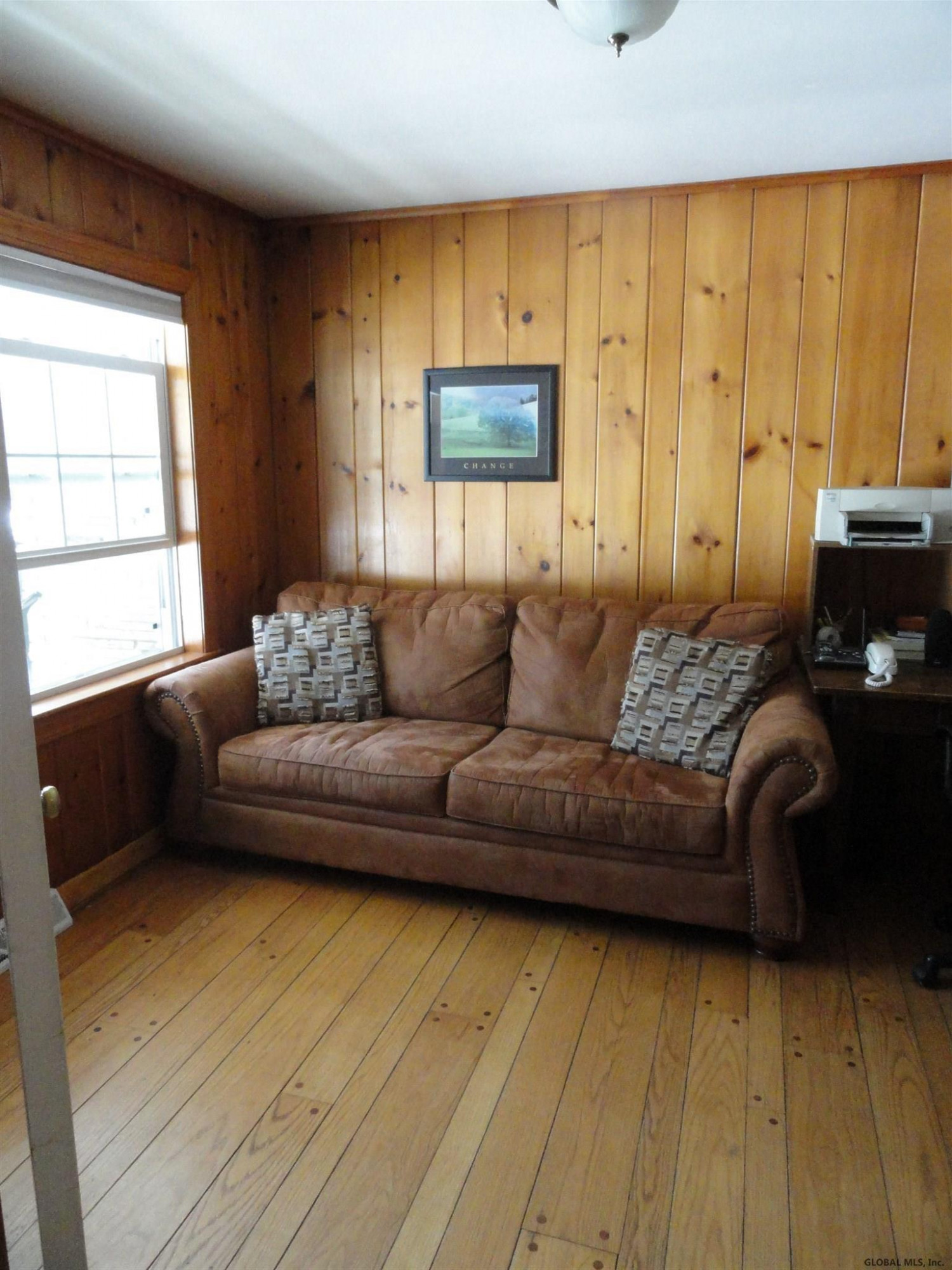 831 Jamaica Road Schenectady, NY 12309 - Photo 8 of 17 Photo 8