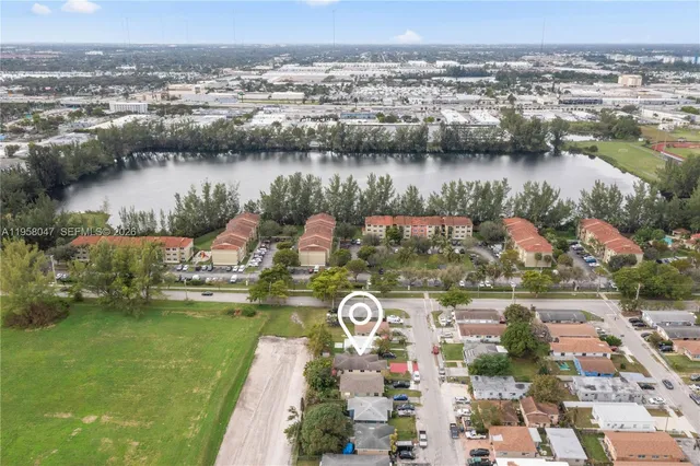 $2,750 | 745 Northwest 3rd Court, Hallandale Beach, FL 33009