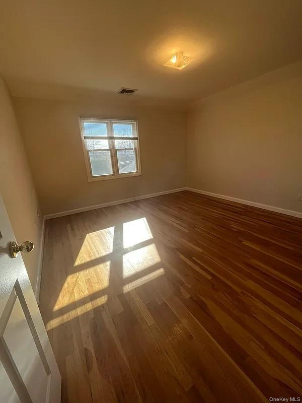 157-24 20th Road Queens, NY 11357 - Photo 11 of 15
