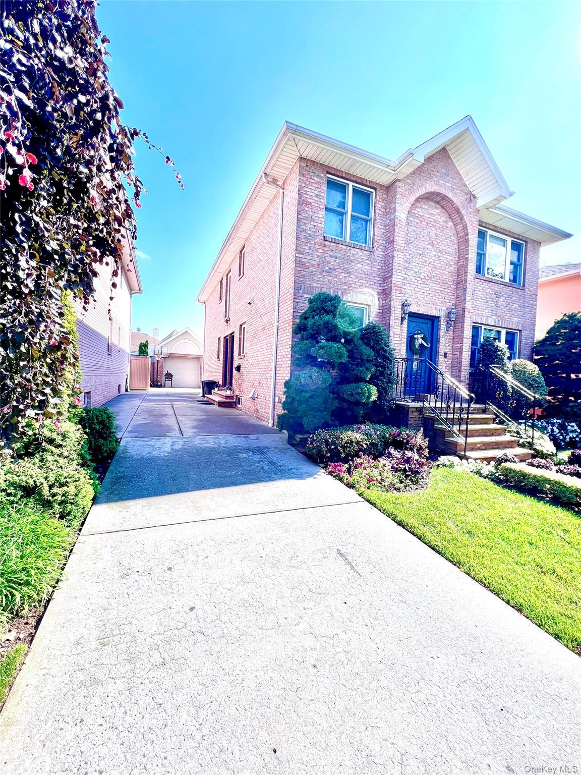 157-24 20th Road Queens, NY 11357 - Photo 2 of 15