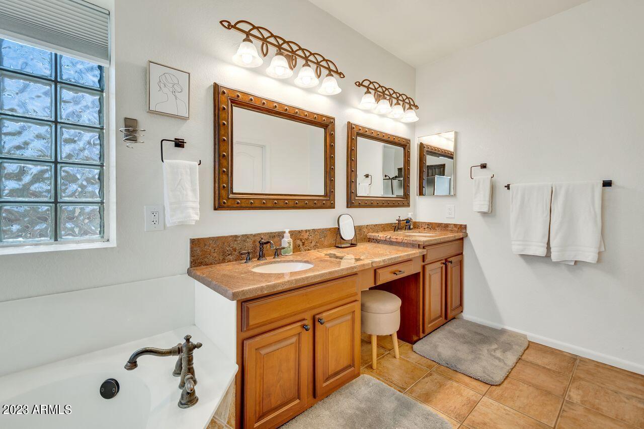 1015 East Liberty Lane Gilbert, AZ 85296 - Photo 21 of 36 QPT-4697