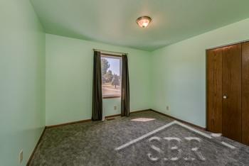 719 East Dopp Road Midland, MI 48640 - Photo 7 of 17 31330881-6.JPG