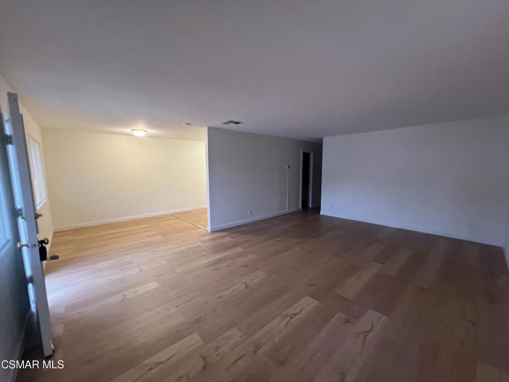 3458 Highwood Court, Unit 198 Simi Valley, CA 93063 - Photo 5 of 38