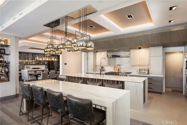 $15,299,000 | 660 Harbor Island Drive, Newport Beach, CA 92660