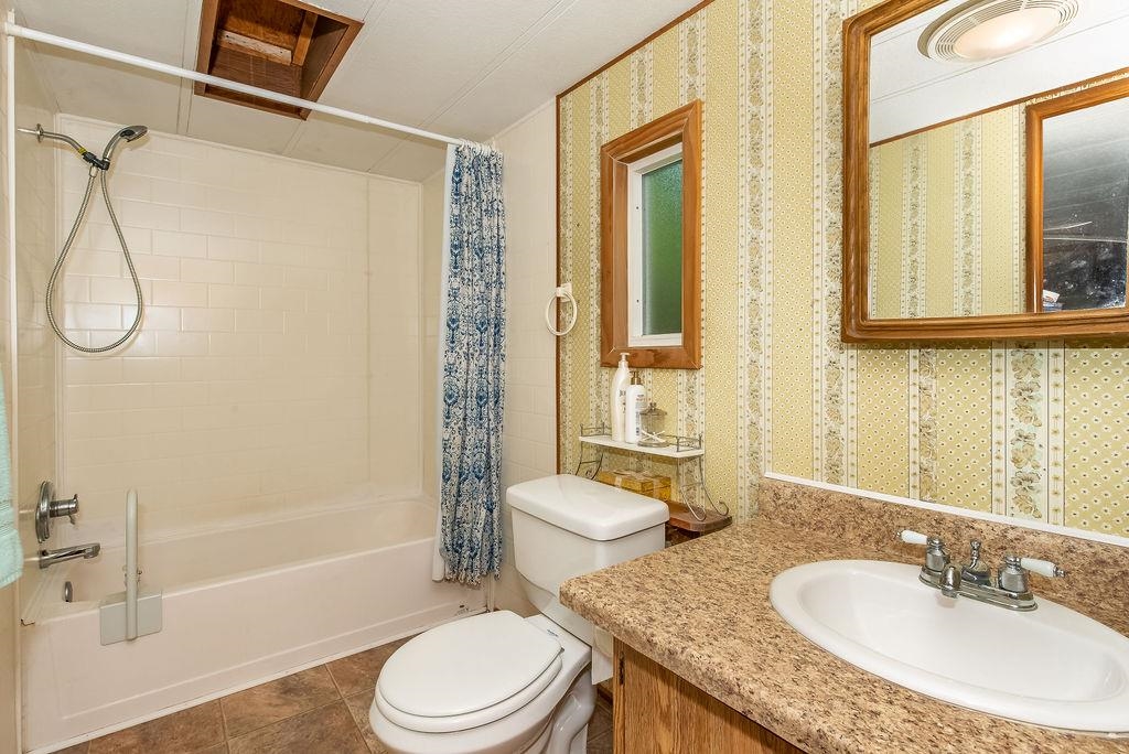 2 Hemlock Street Exeter, NH 03833 - Photo 16 of 30