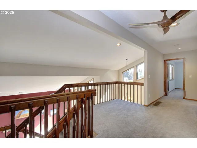 $850,000 | 1922 Northwest 112th Circle, Vancouver, WA 98685