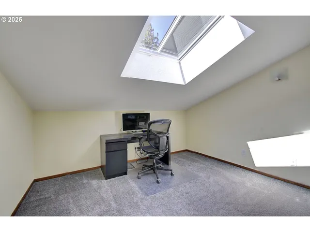 $850,000 | 1922 Northwest 112th Circle, Vancouver, WA 98685