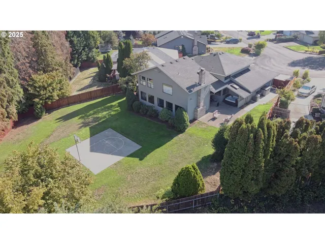 $850,000 | 1922 Northwest 112th Circle, Vancouver, WA 98685