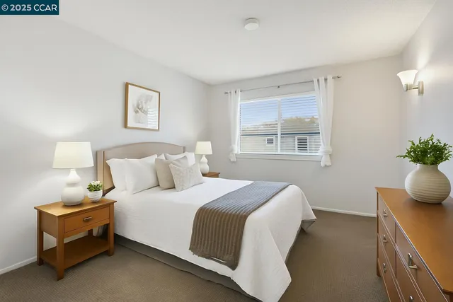 $360,000 | 1045 Mohr Lane, Unit B, Concord, CA 94518