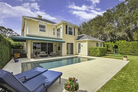 $2,200,000 | 278 Barbados Drive, Jupiter, FL 33458