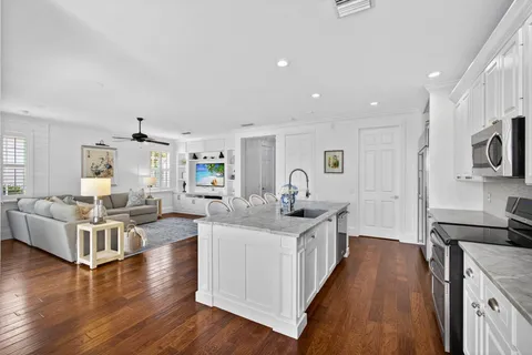 $2,200,000 | 278 Barbados Drive, Jupiter, FL 33458