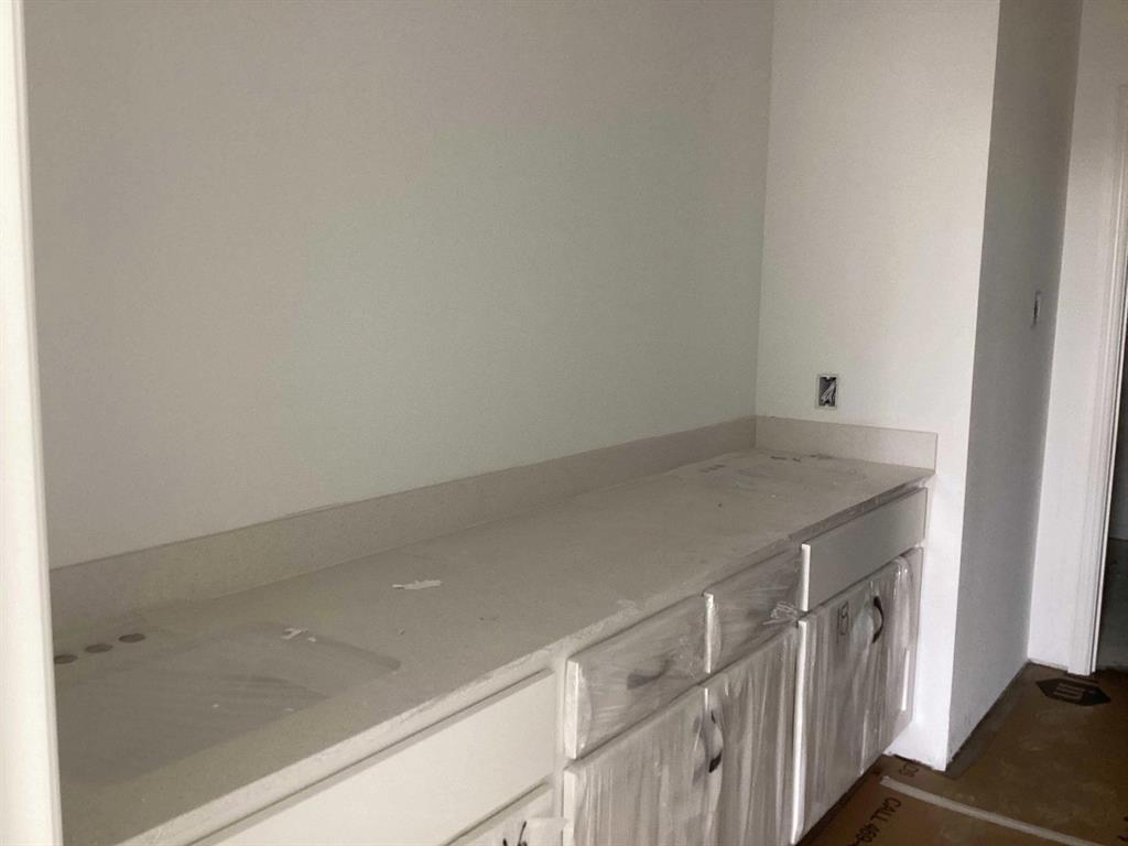 1909 Wishon Road Celina, TX 75009 - Photo 35 of 40 a view of utility room