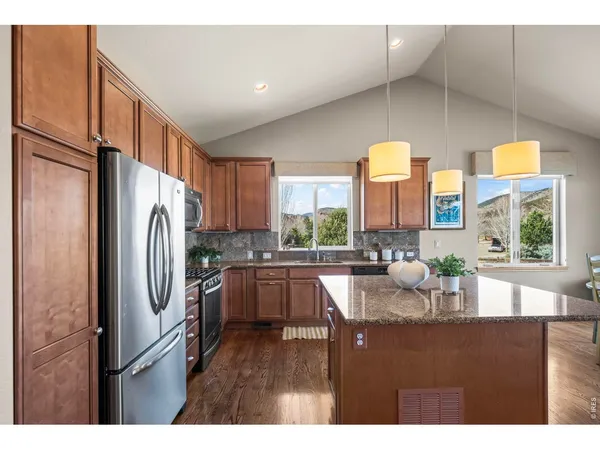 $929,000 | 400 Carter Drive, Lyons, CO 80540