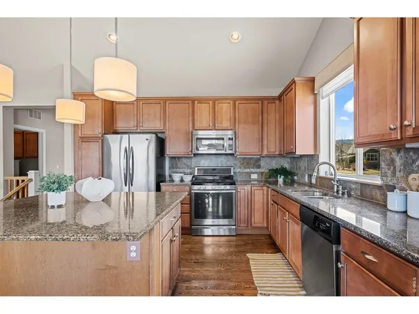 $929,000 | 400 Carter Drive, Lyons, CO 80540