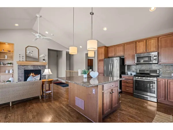 $929,000 | 400 Carter Drive, Lyons, CO 80540