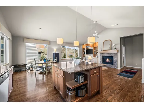 $929,000 | 400 Carter Drive, Lyons, CO 80540